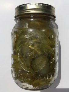 Mason Jar cukes